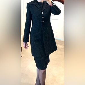 Coat & sheath dress set Lined washable wool blend, VOGUE Designer Origin…